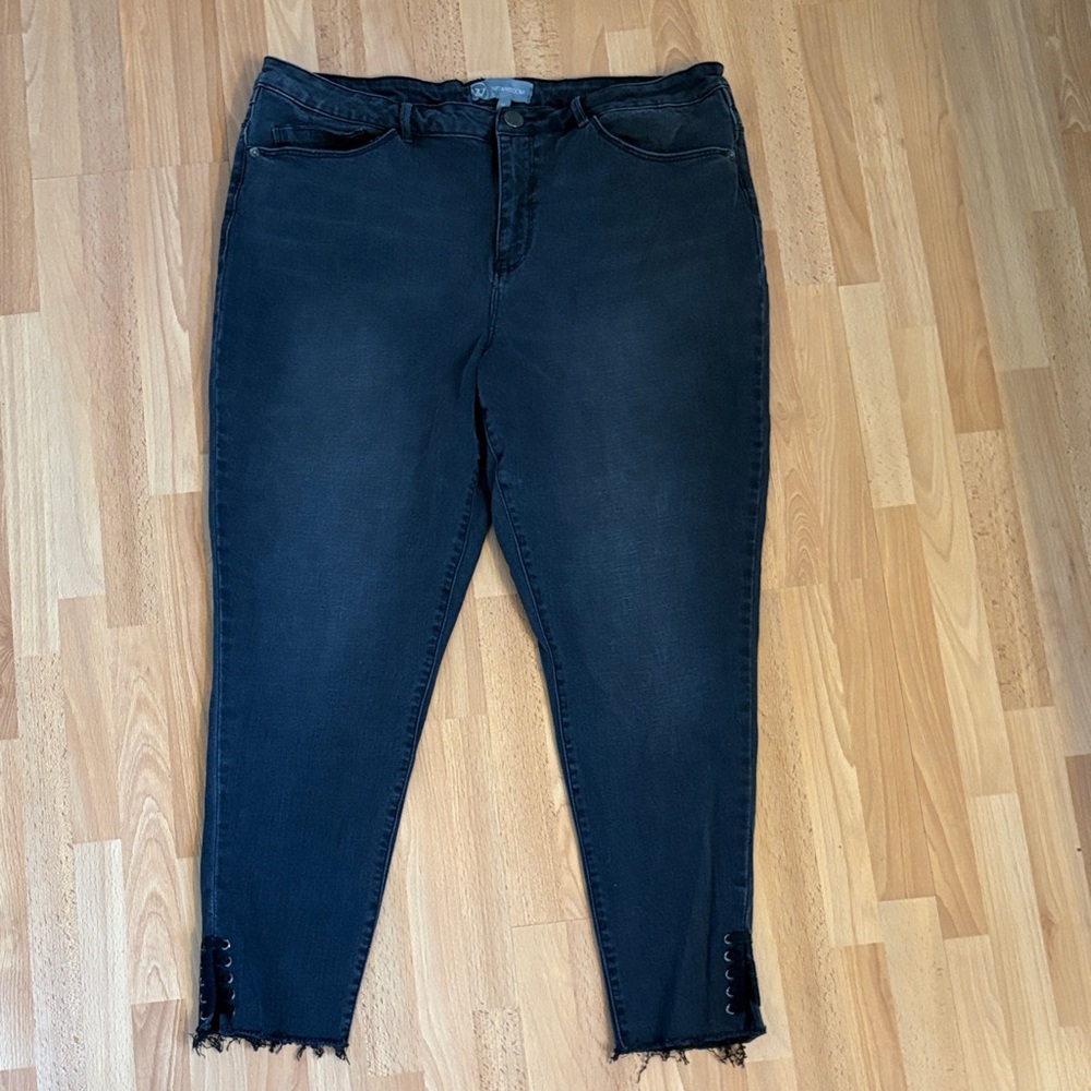 Wit & Wisdom Dark Wash black Jeans size 18